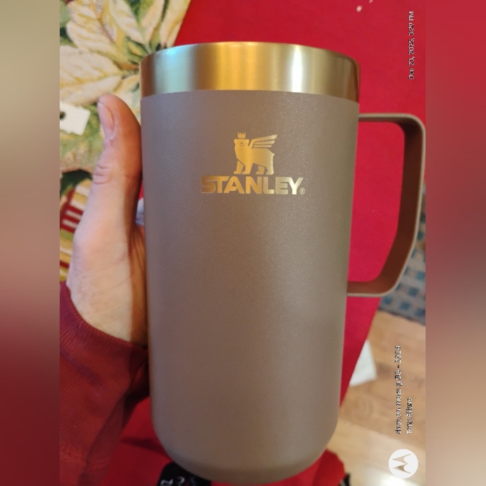 Stanley Espresso Gold Camp Mug 24oz BNIB - In Hand Ships Fast